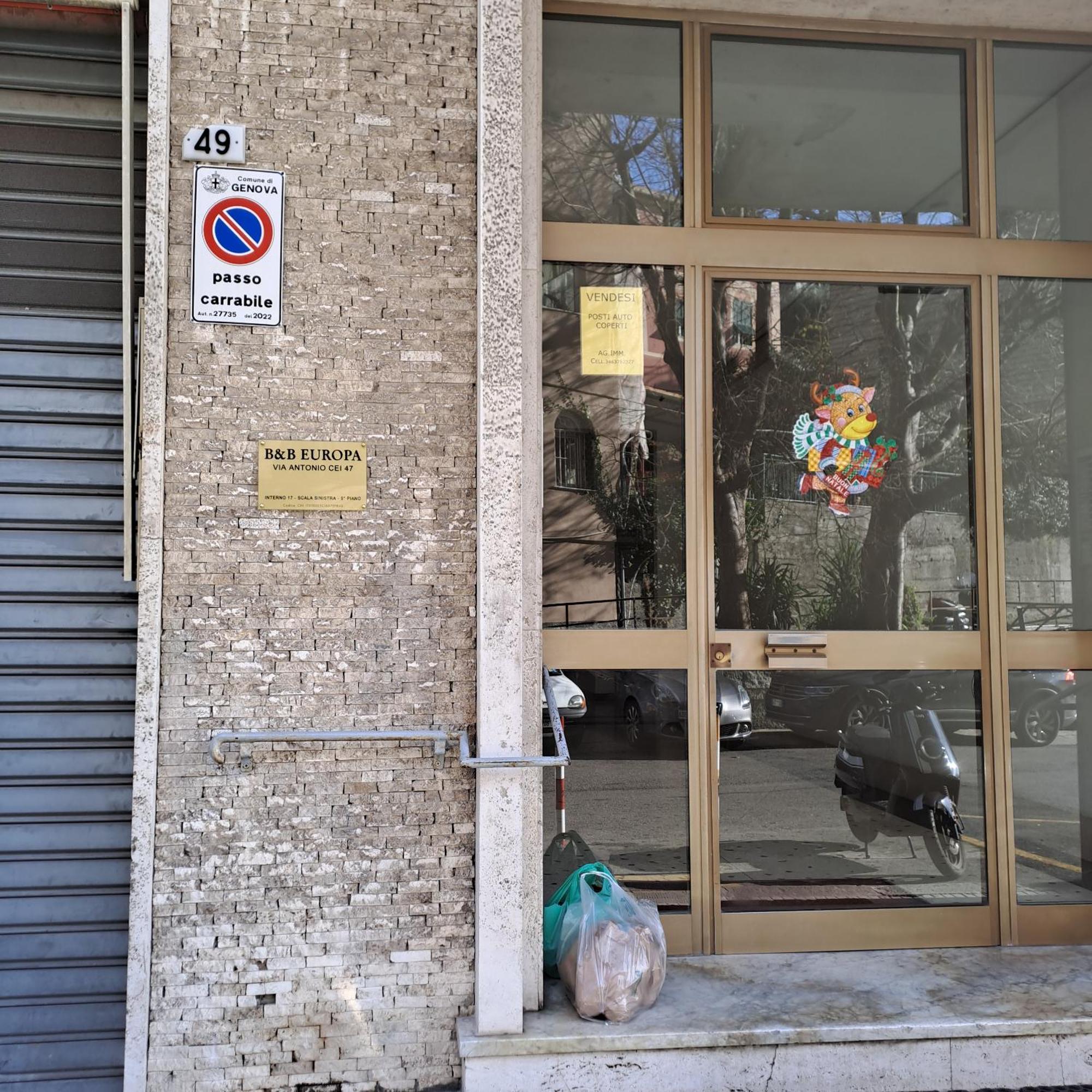 B&Beuropa Genua Buitenkant foto